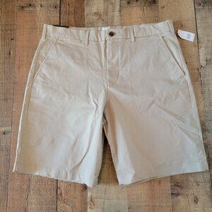 Gap Khaki Flat Front Chino Shorts NWT